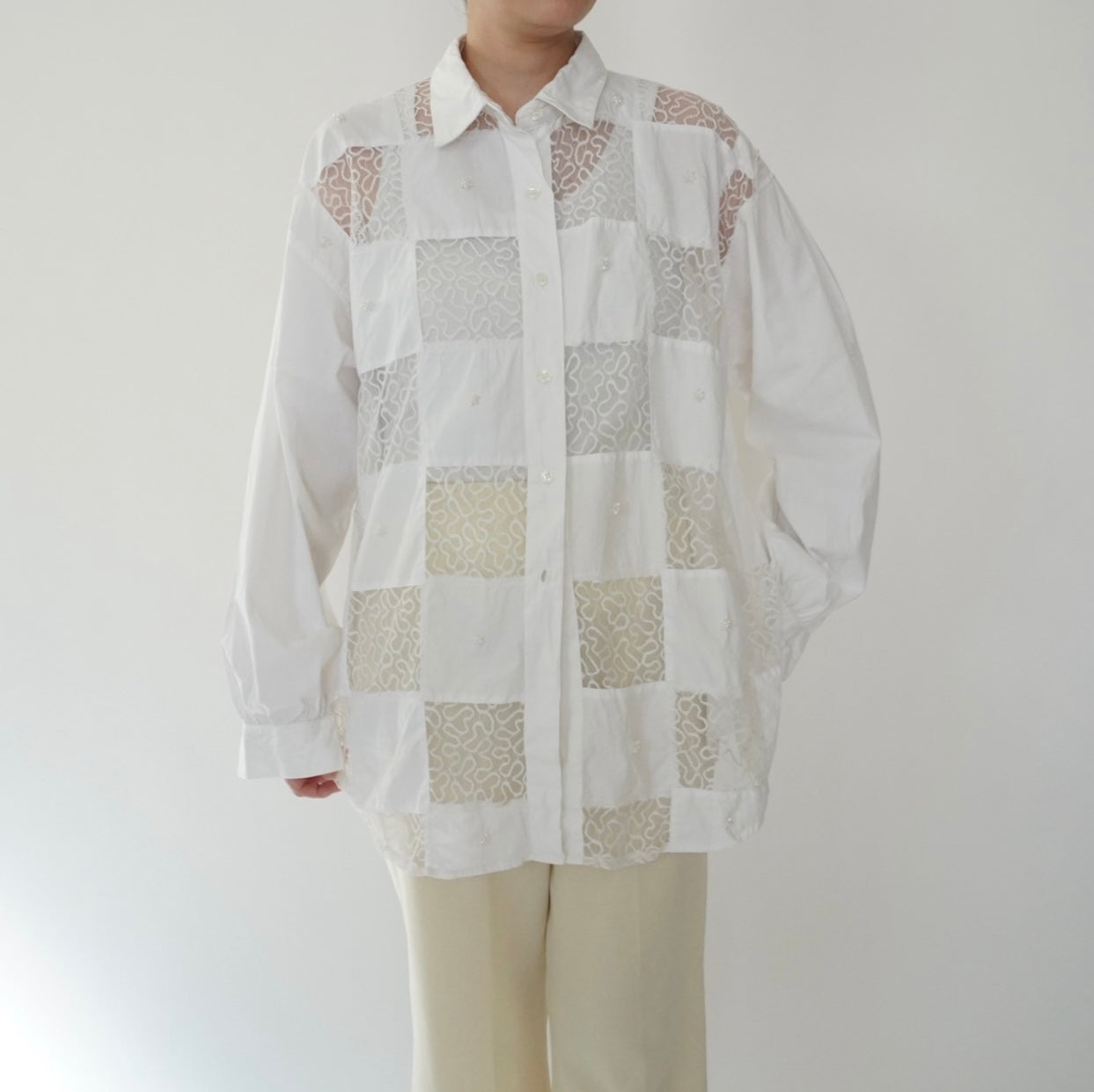 90s Lace Design Shirt