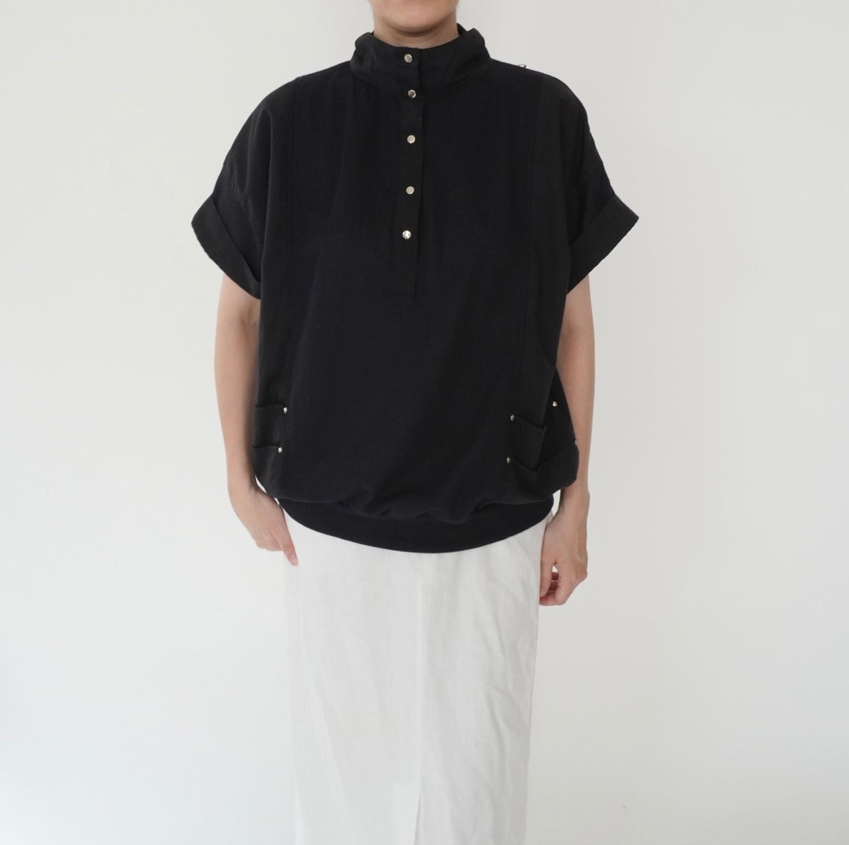 90s Black Design Top