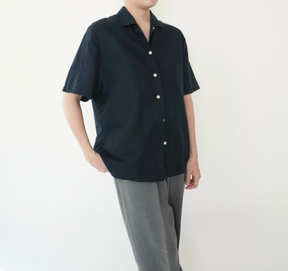 90s Navy Linen Shirt
