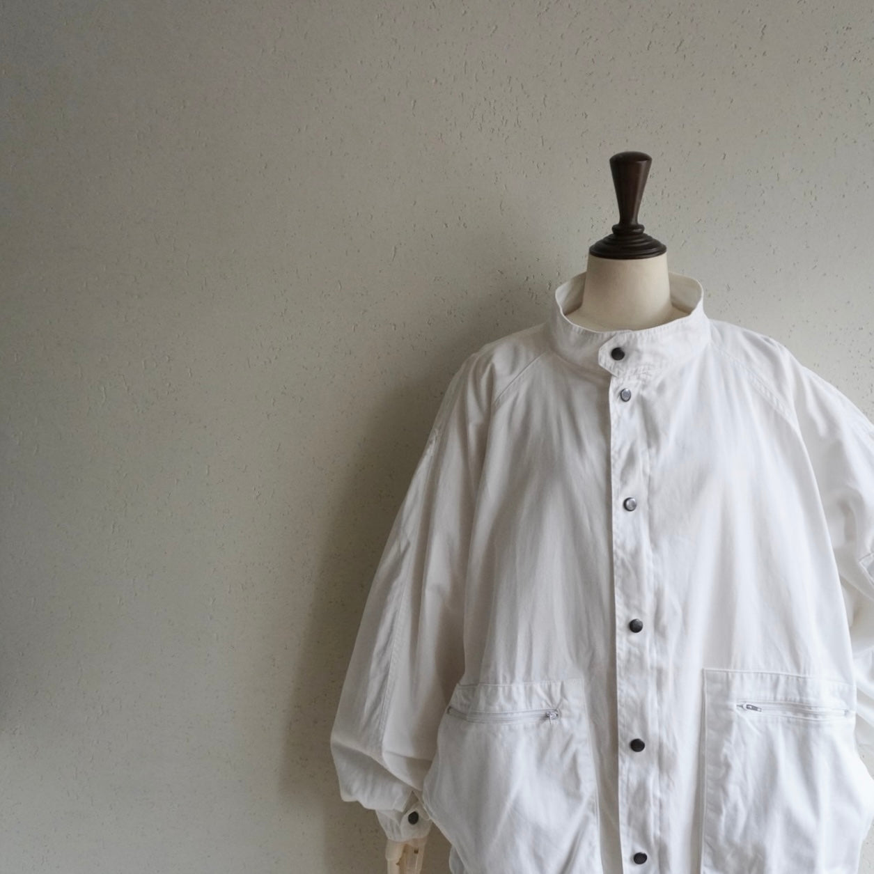 90s White Light Jacket