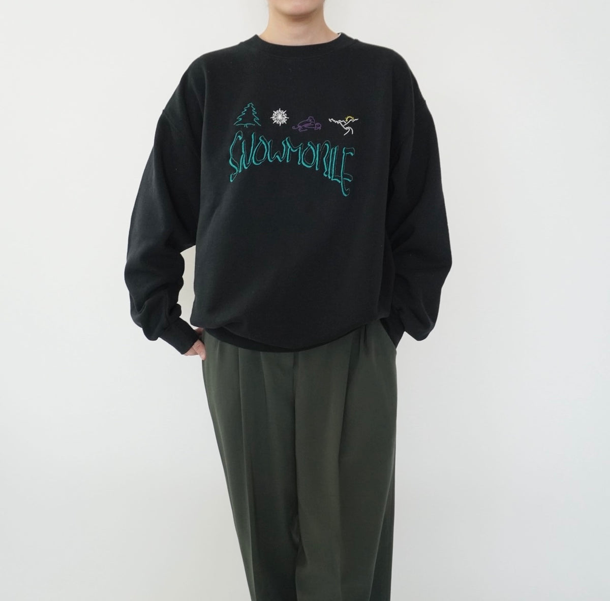90s Embroidery Sweater Made in USA