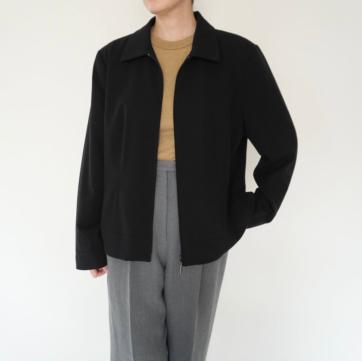 90s Zip Light Jacket
