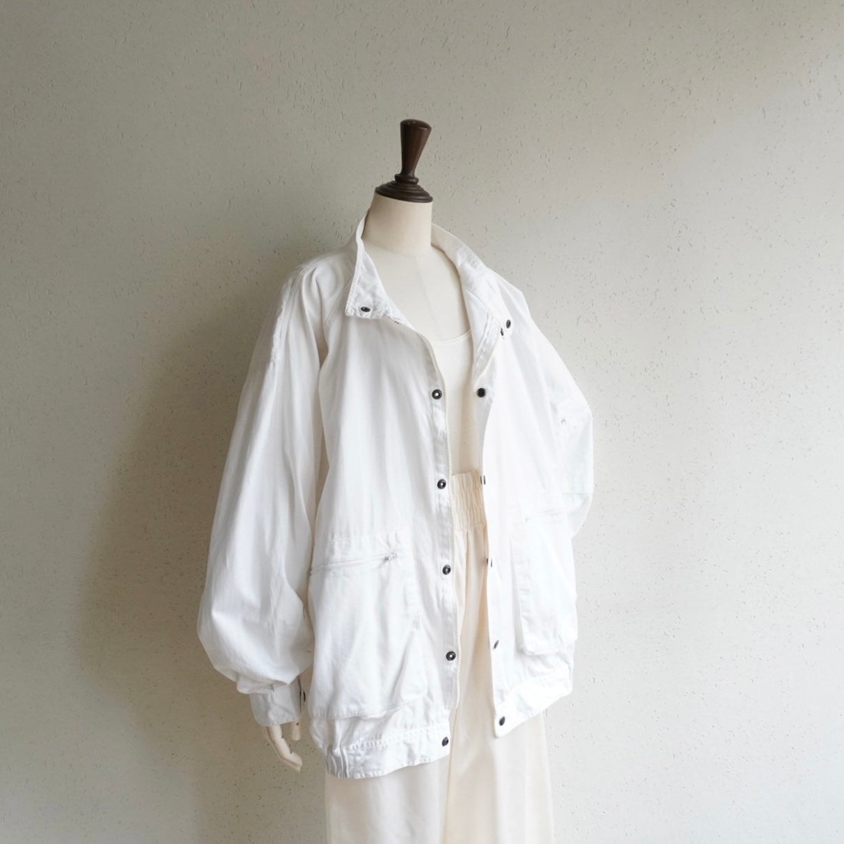 90s White Light Jacket