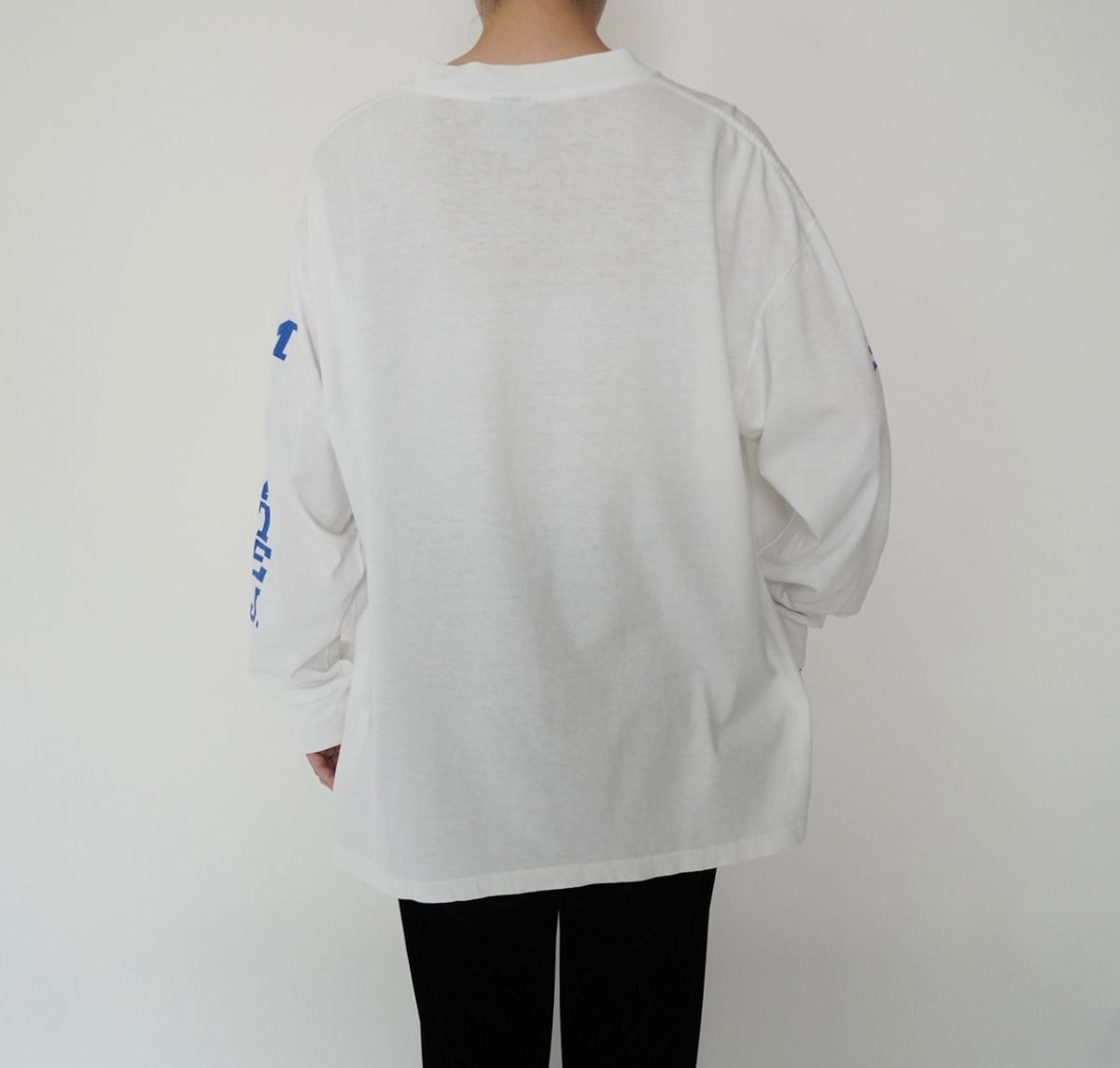 90s Long Sleeves Printed T-shirt Made in USA