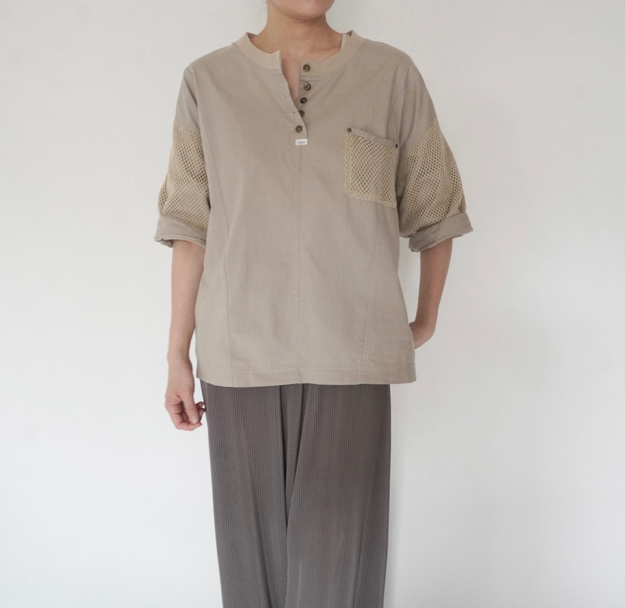 90s Mesh Design Top