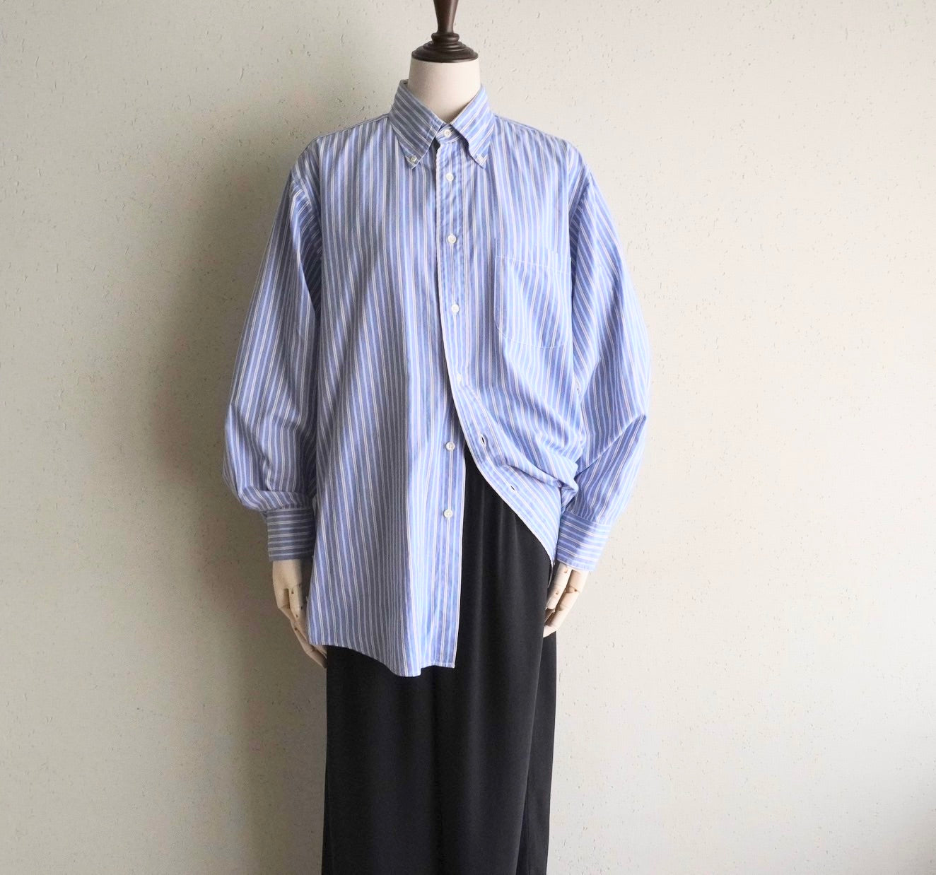 90s ”BARNEYS NEW YORK” Striped Shirt