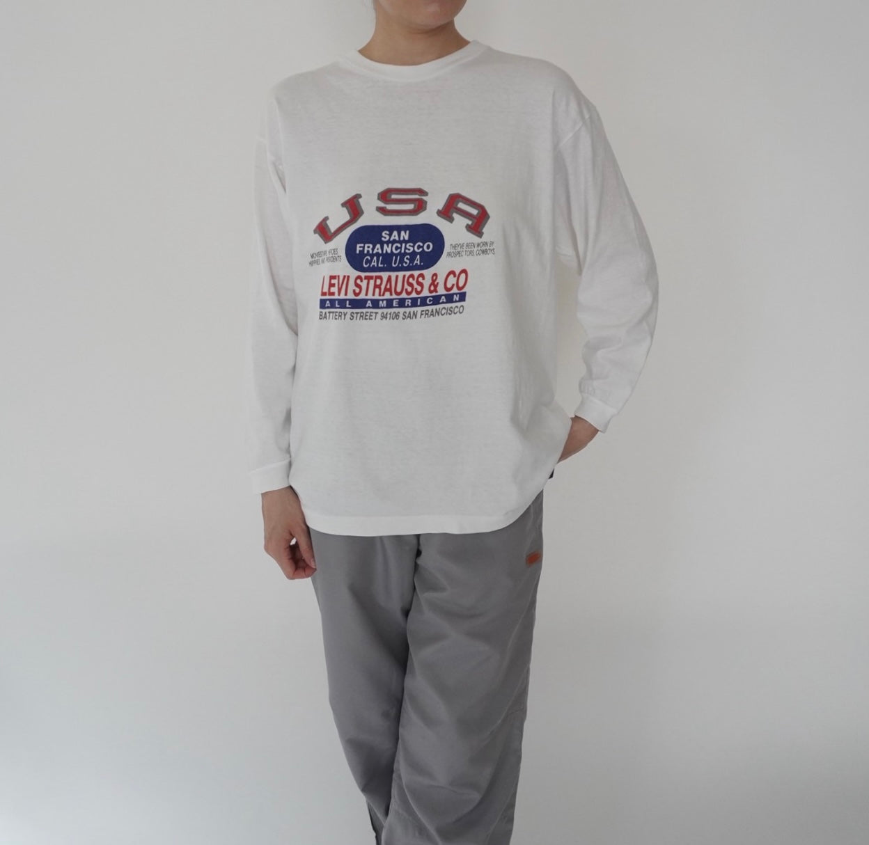 90s "Levis"  Printed Long Sleeves T-shirt