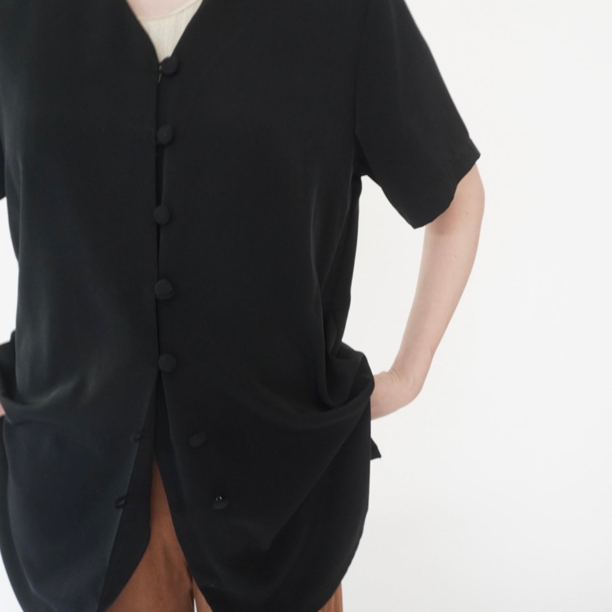 90s Black Design Shirt