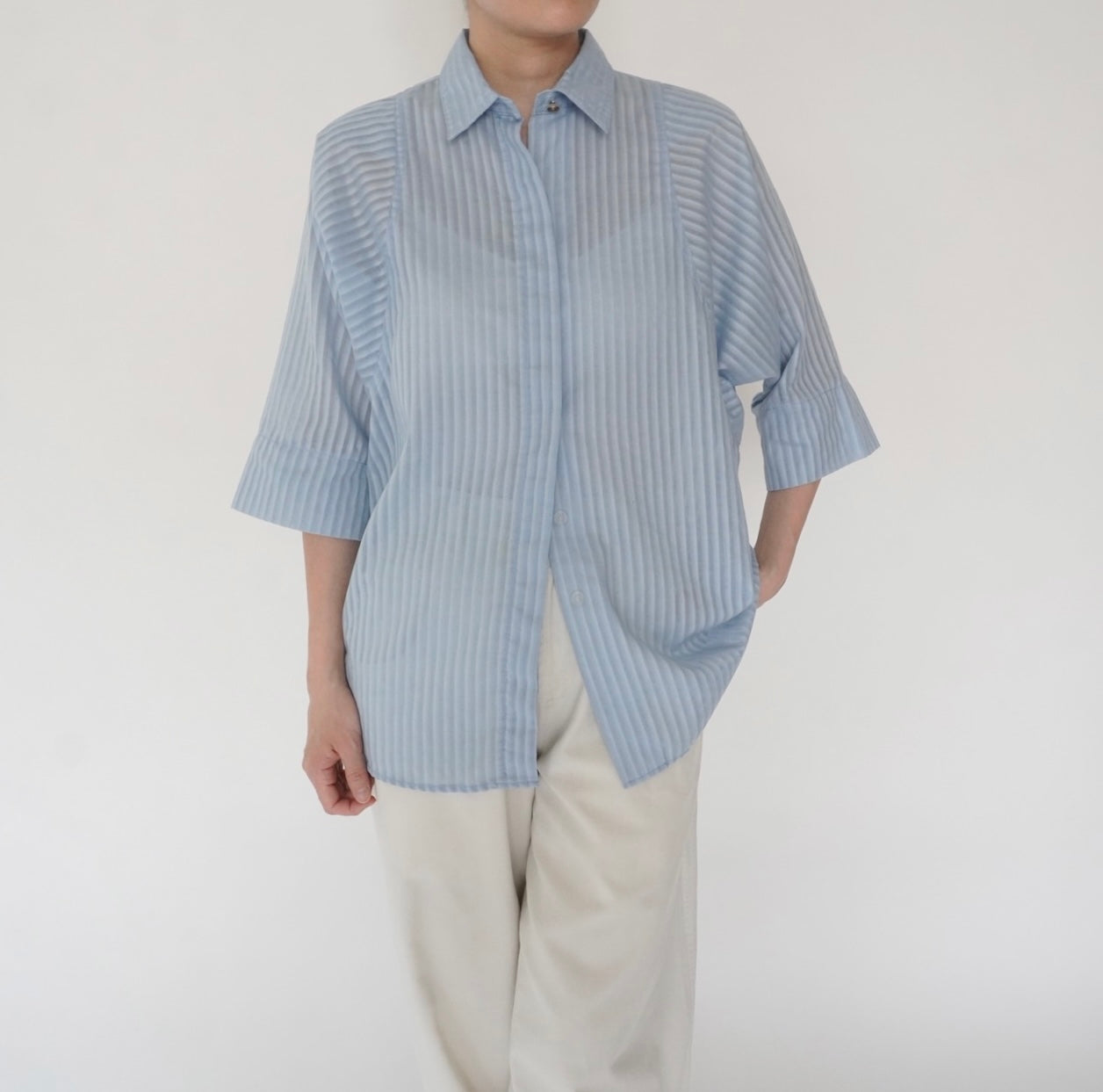 90s Striped Blue Shirt