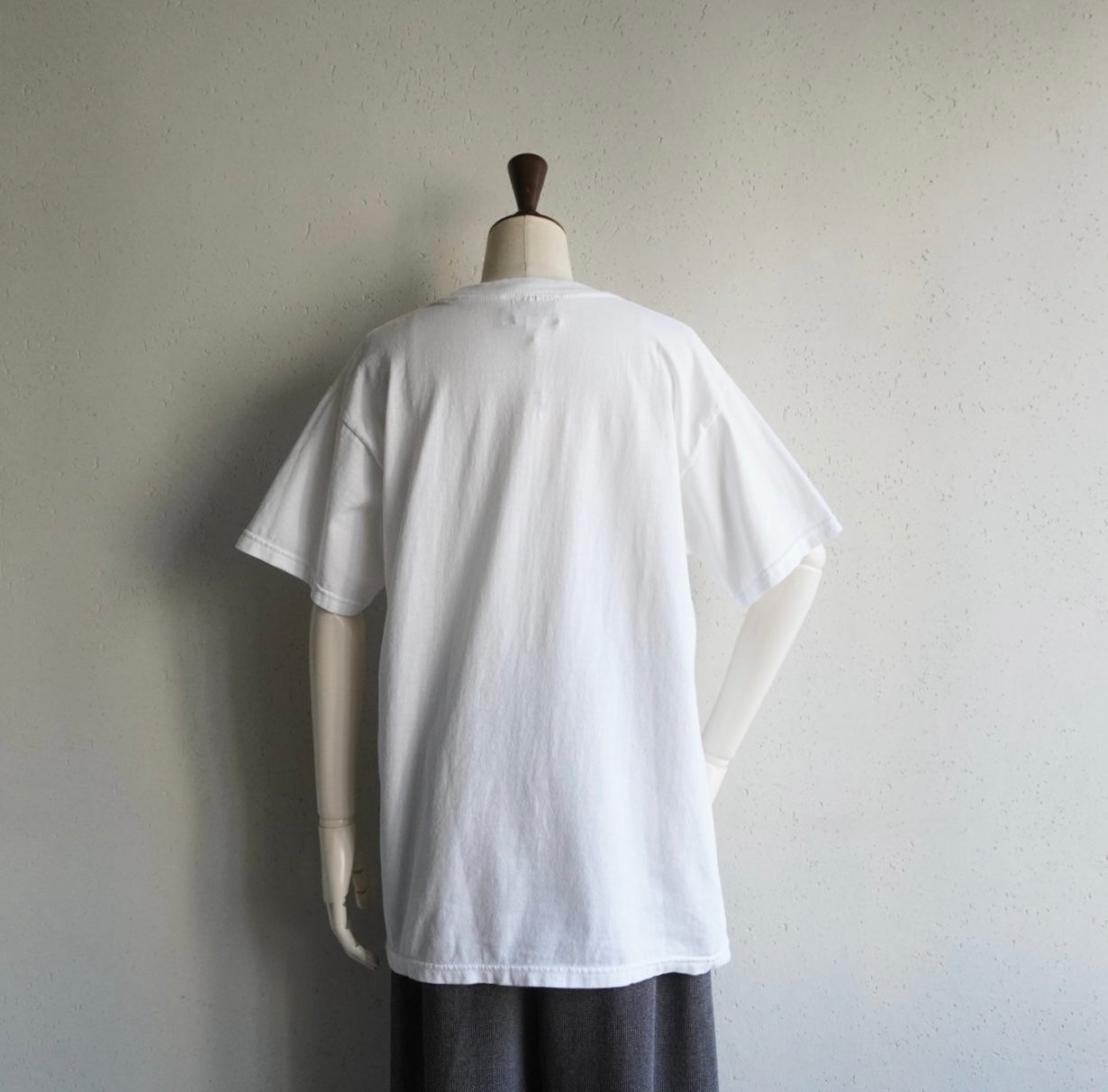 90s "GUESS" Embroidery T-shirt Made in USA