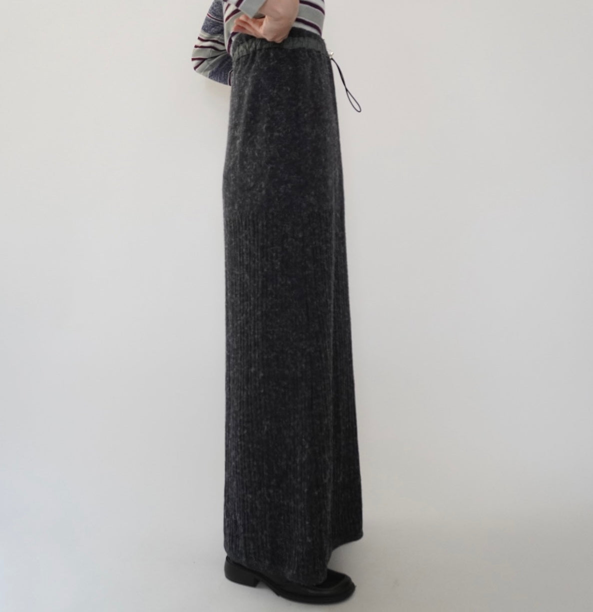 90s EURO Ribbed Knit Maxi Skirt