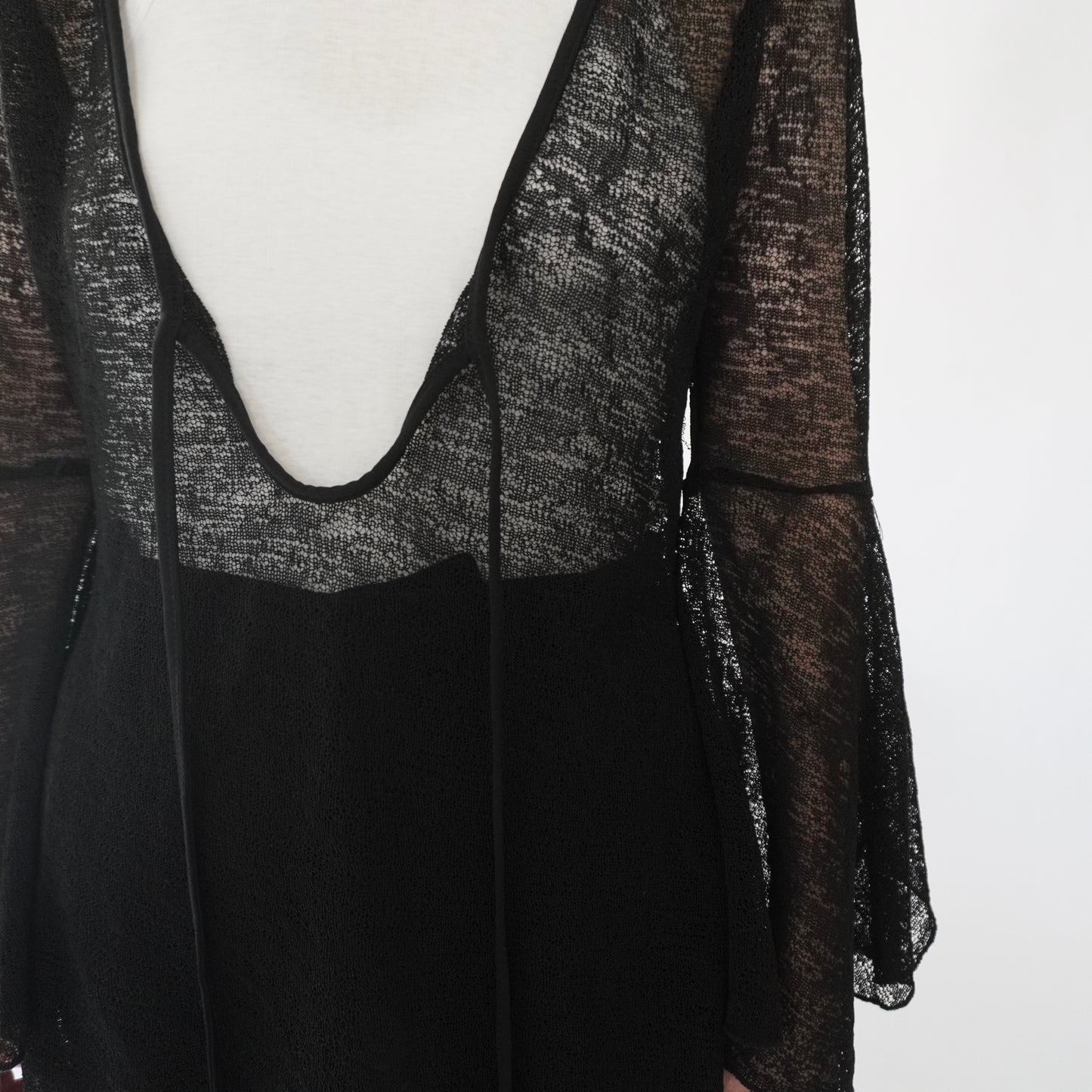 90s Black Sheer Design Top