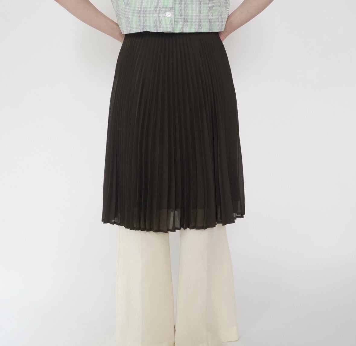 90s "BENETTON" Pleated Design Skirt Made in Italy