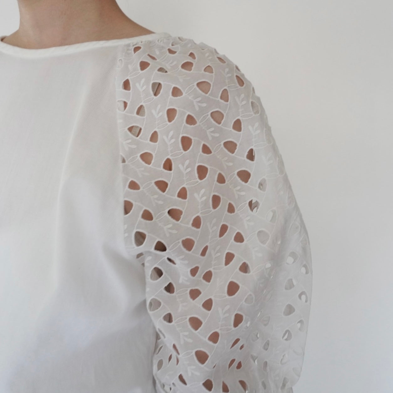 80s Cut Lace Design Blouse