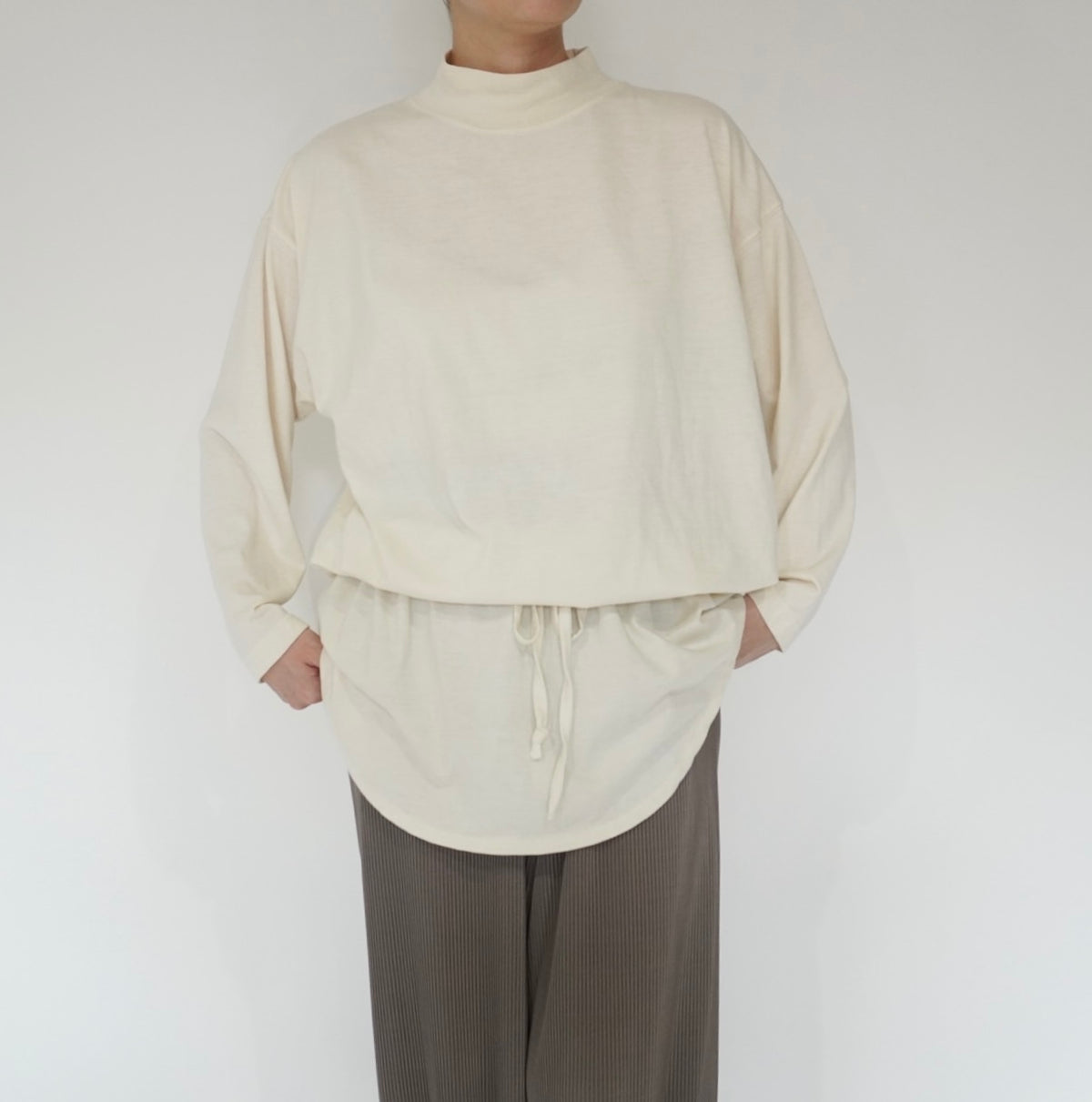 90s Ivory Design Top