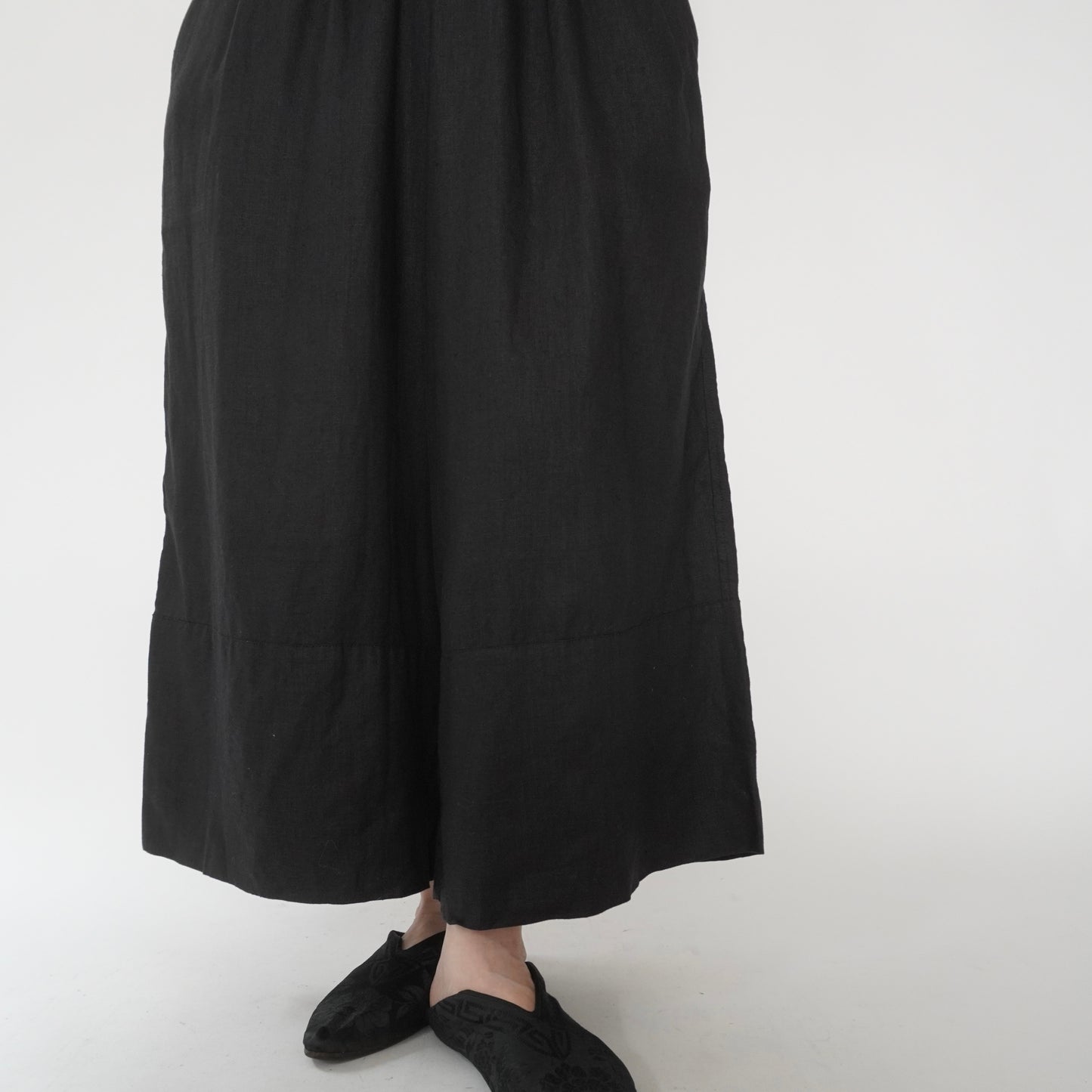 Cropped Wide Pants