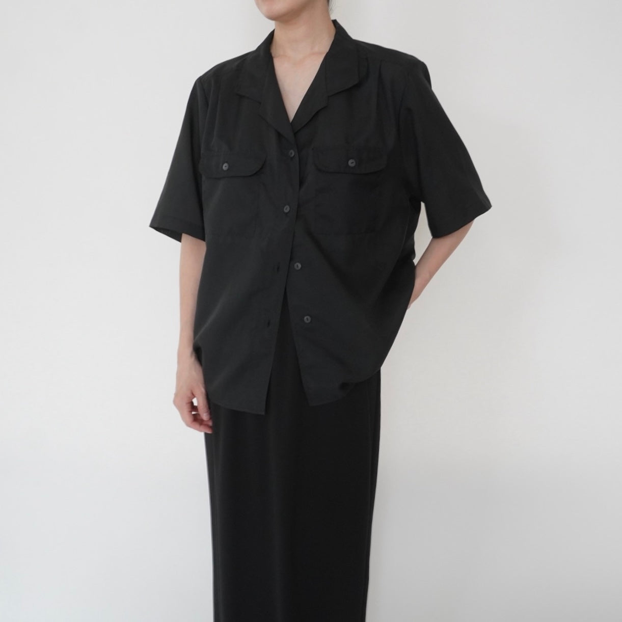 90s Black Shirt