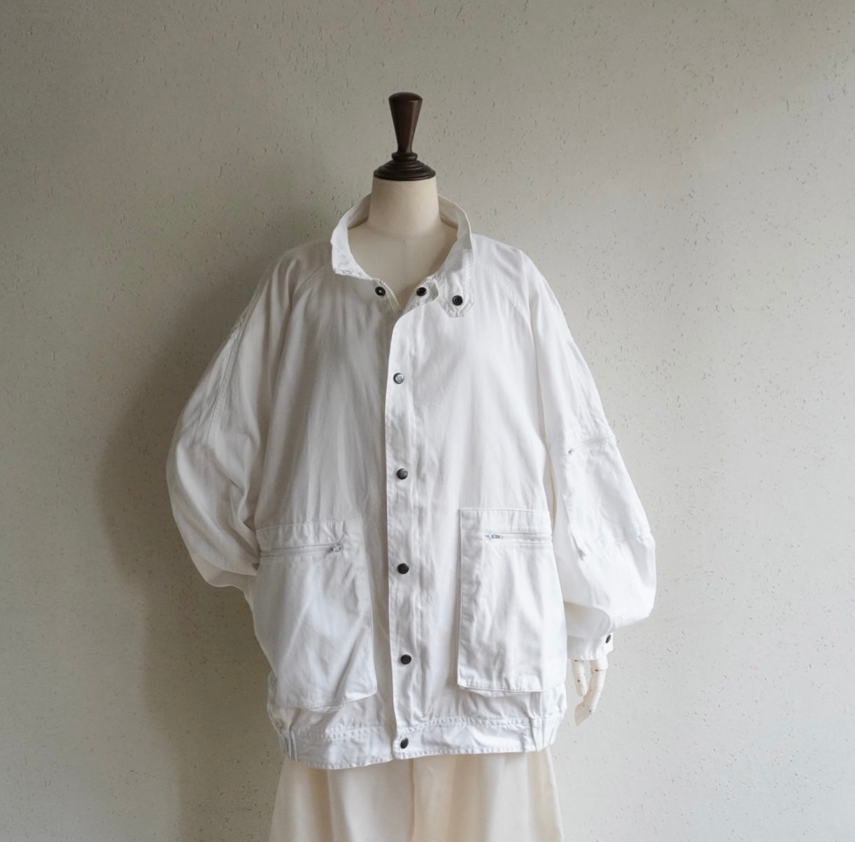 90s White Light Jacket