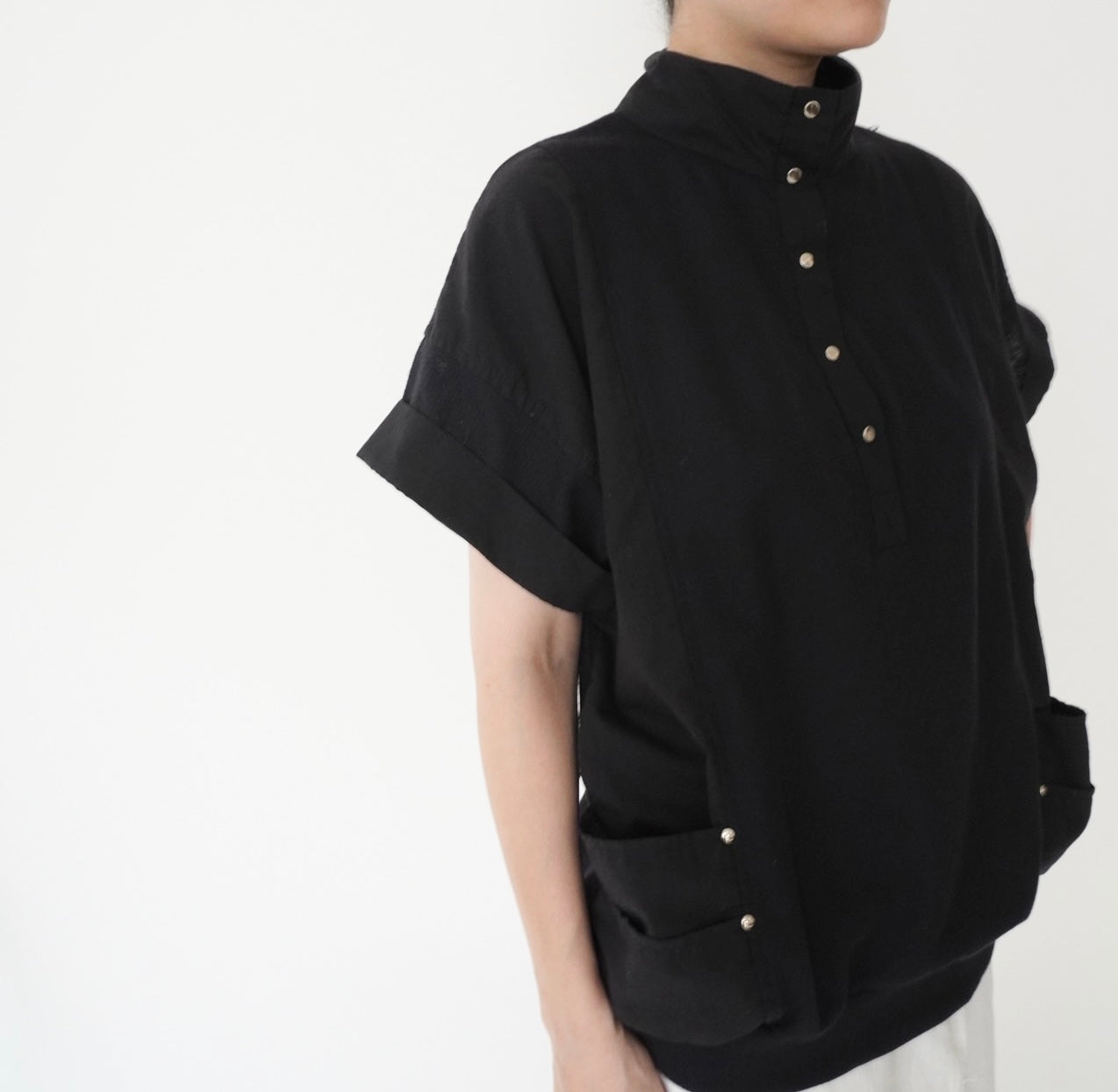90s Black Design Top