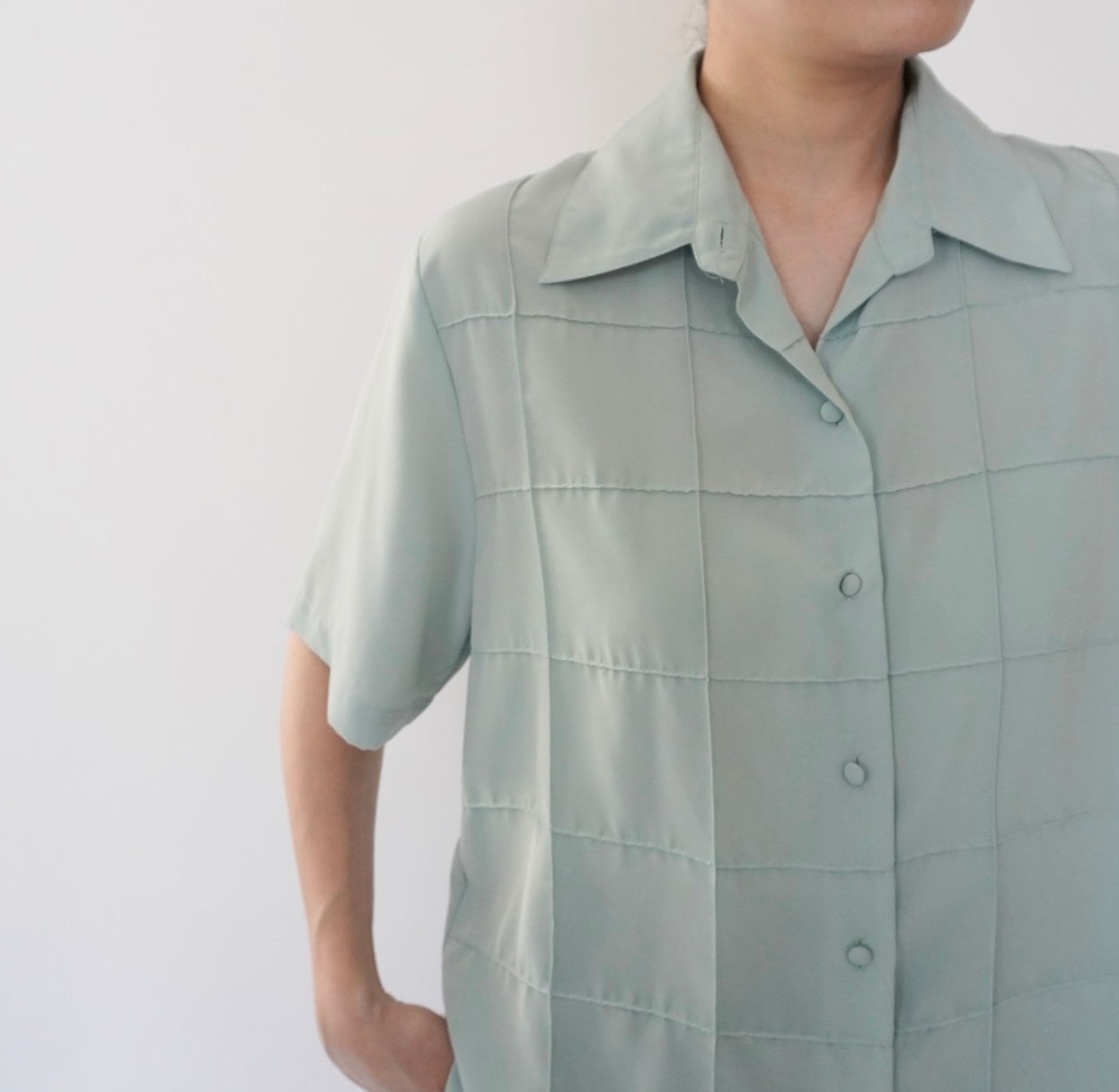 90s Stitch Design Shirt