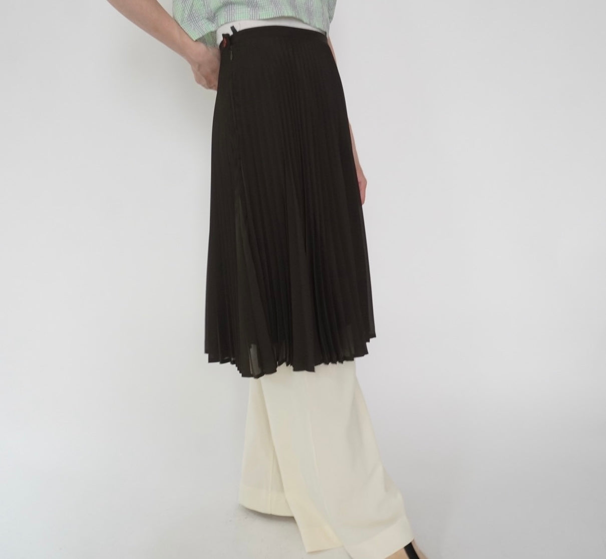 90s "BENETTON" Pleated Design Skirt Made in Italy