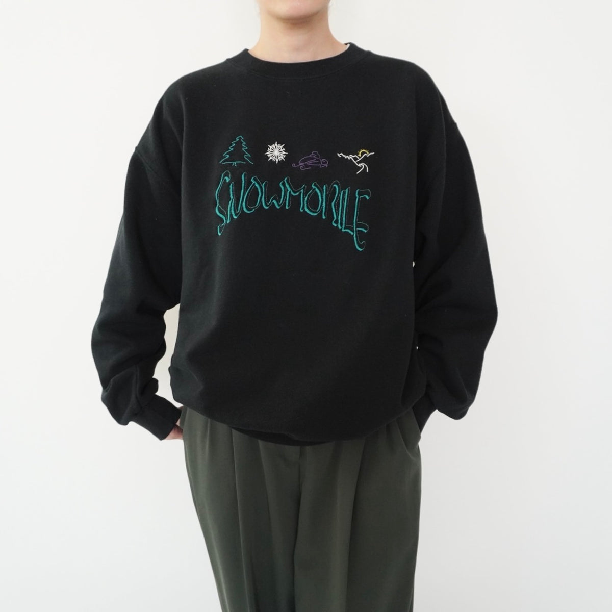 90s Embroidery Sweater Made in USA