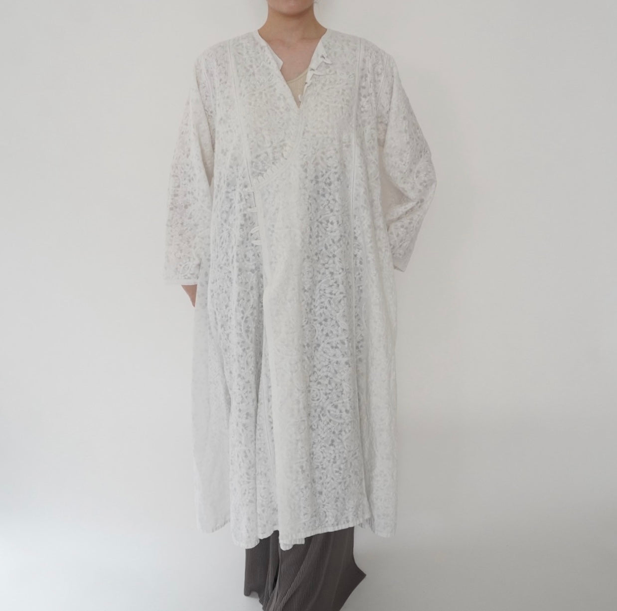 80s Embroidery Dress