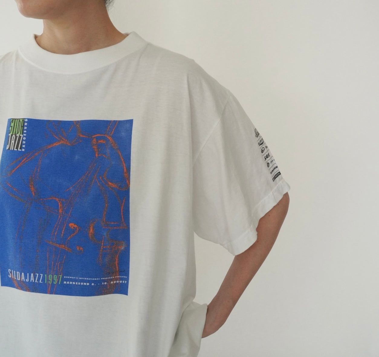 90s EURO  Printed T-shirt
