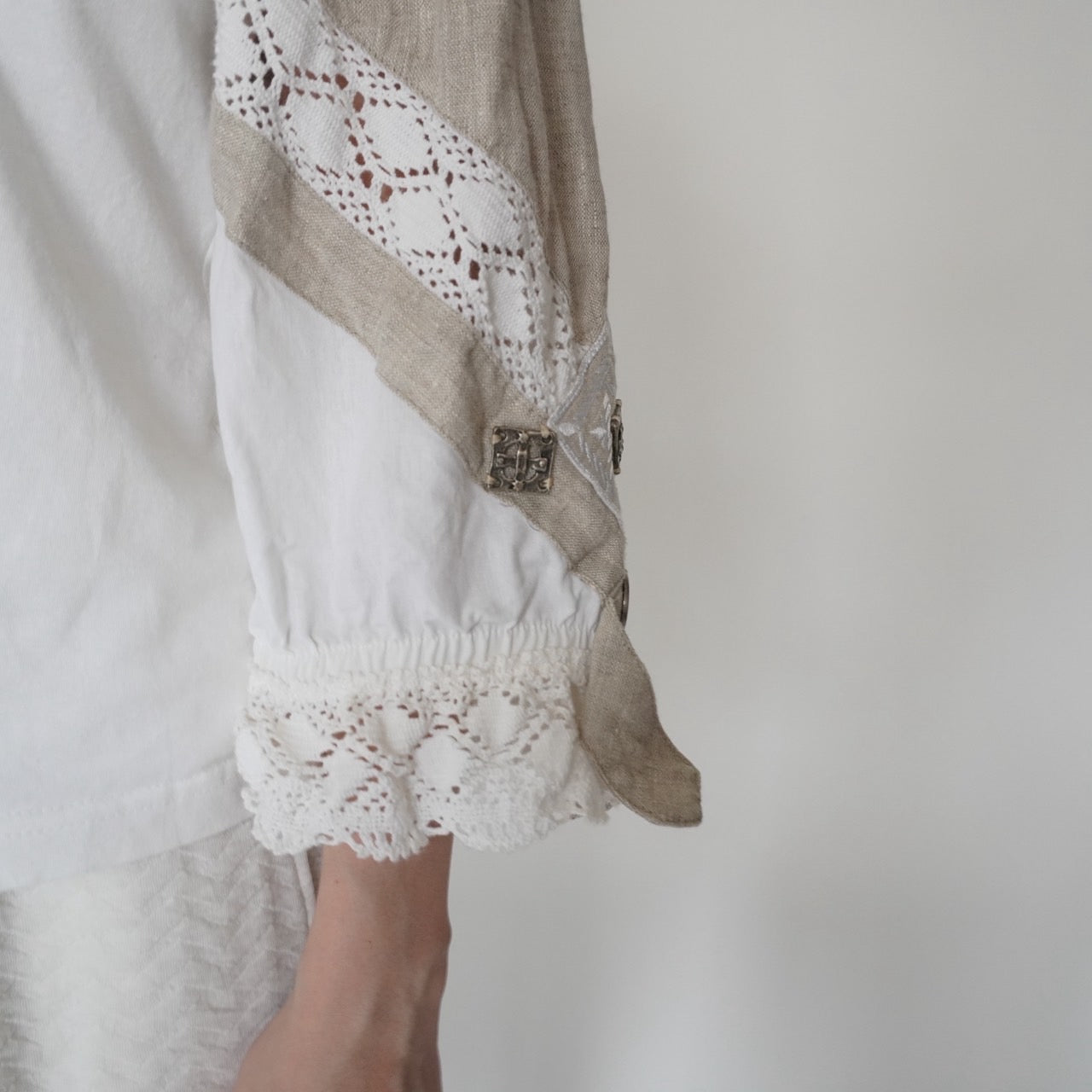 90s EURO Lace Design Top
