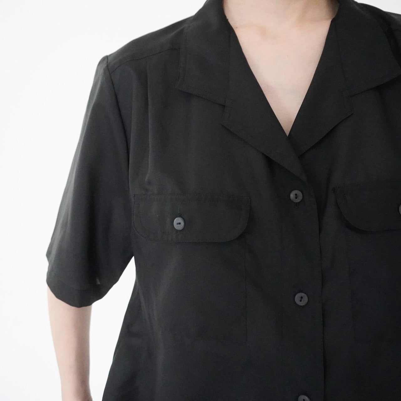 90s Black Shirt