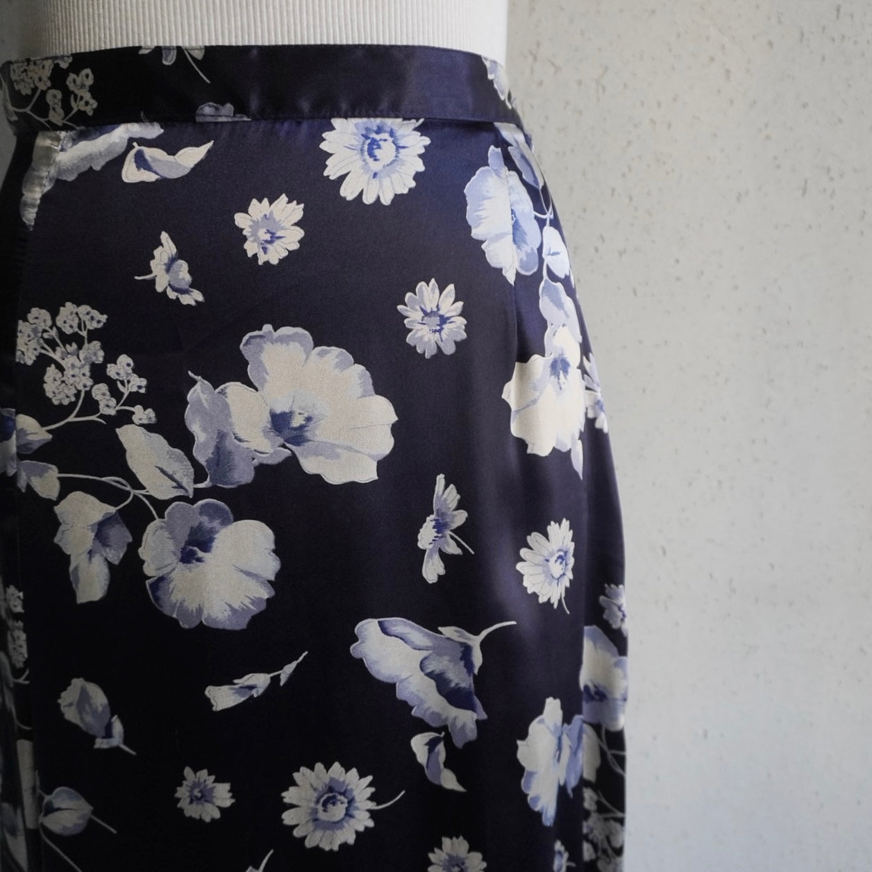 90s Floral Print Skirt