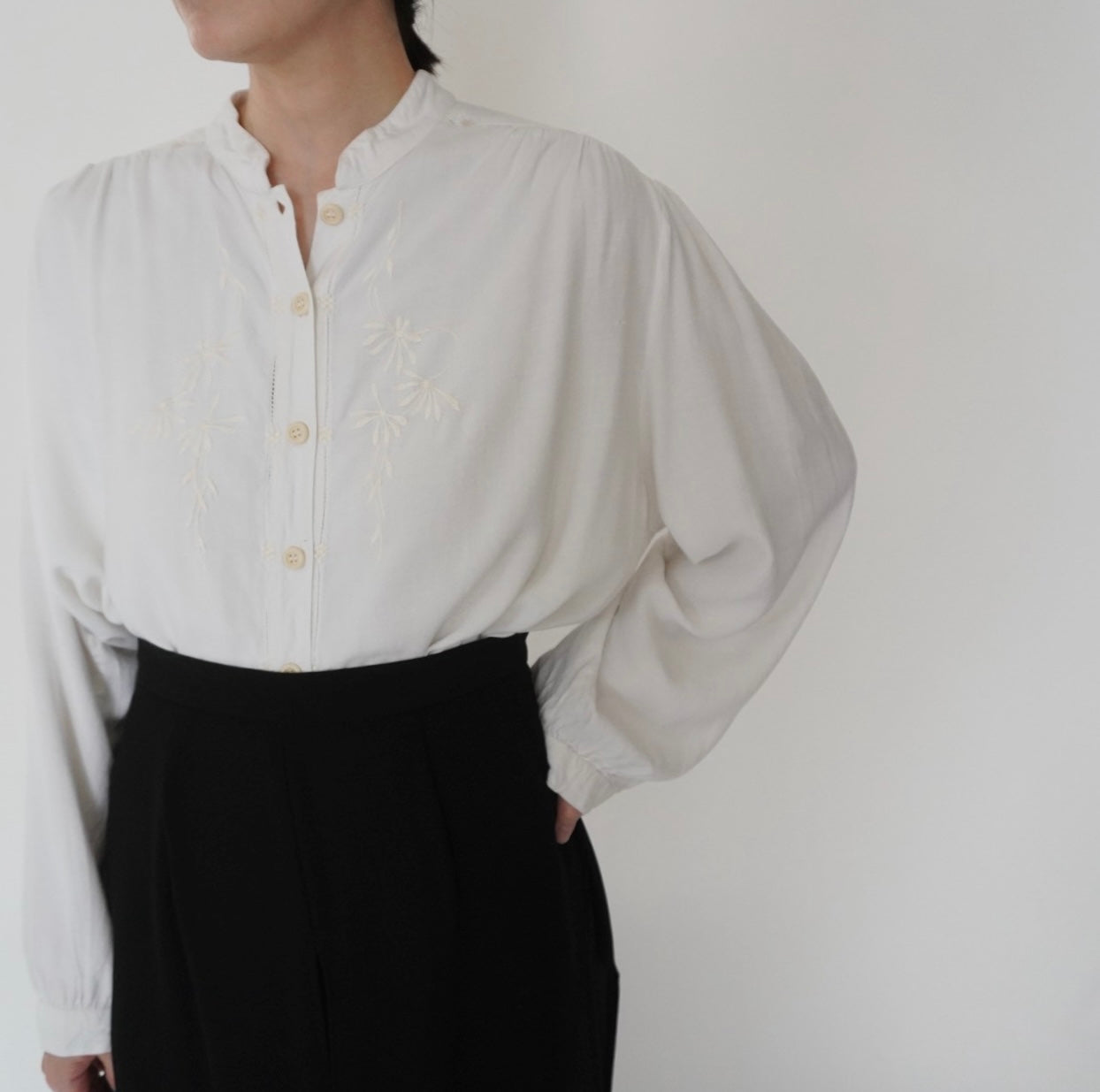 90s Embroidery Rayon Shirt