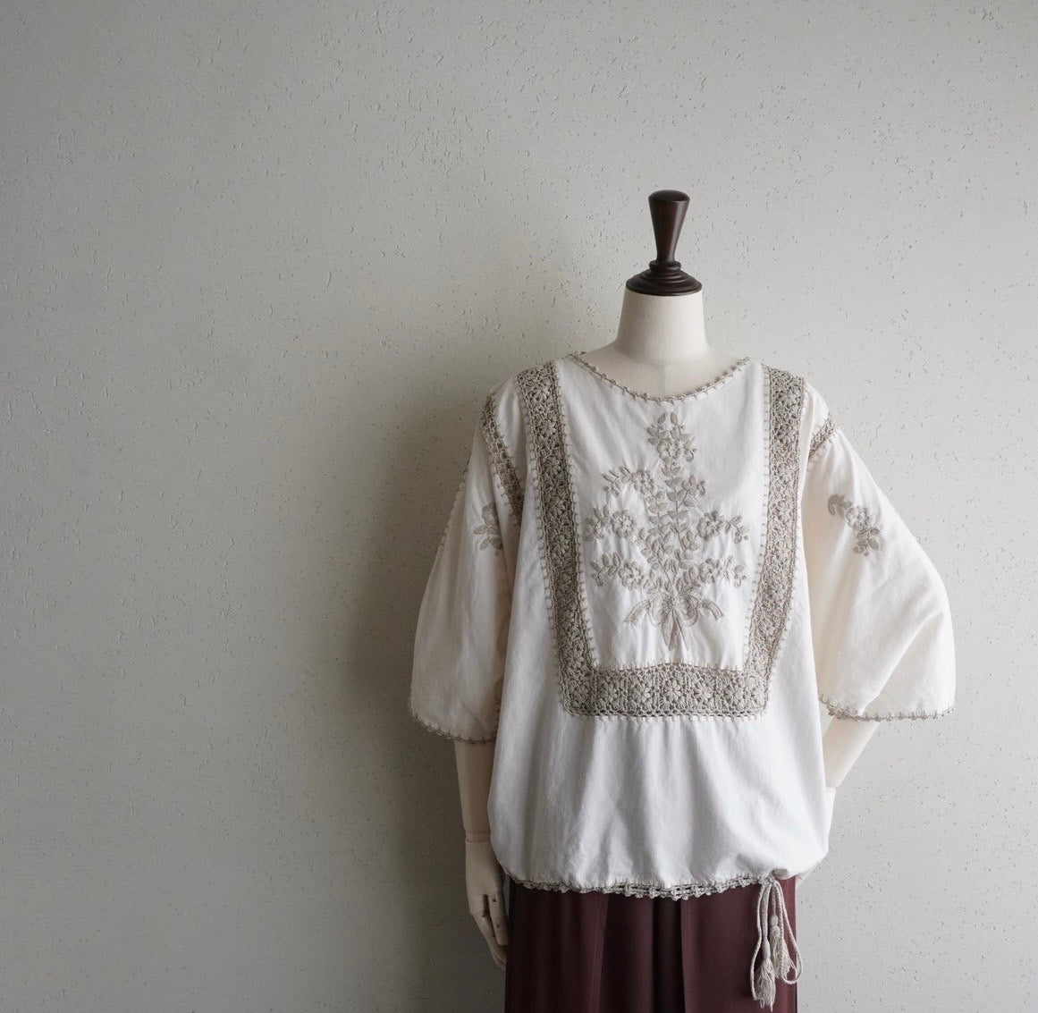 80s Embroidery Tunic