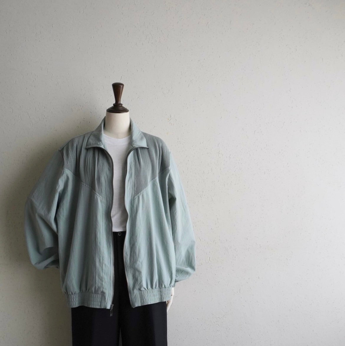 90s Design Light Jacket