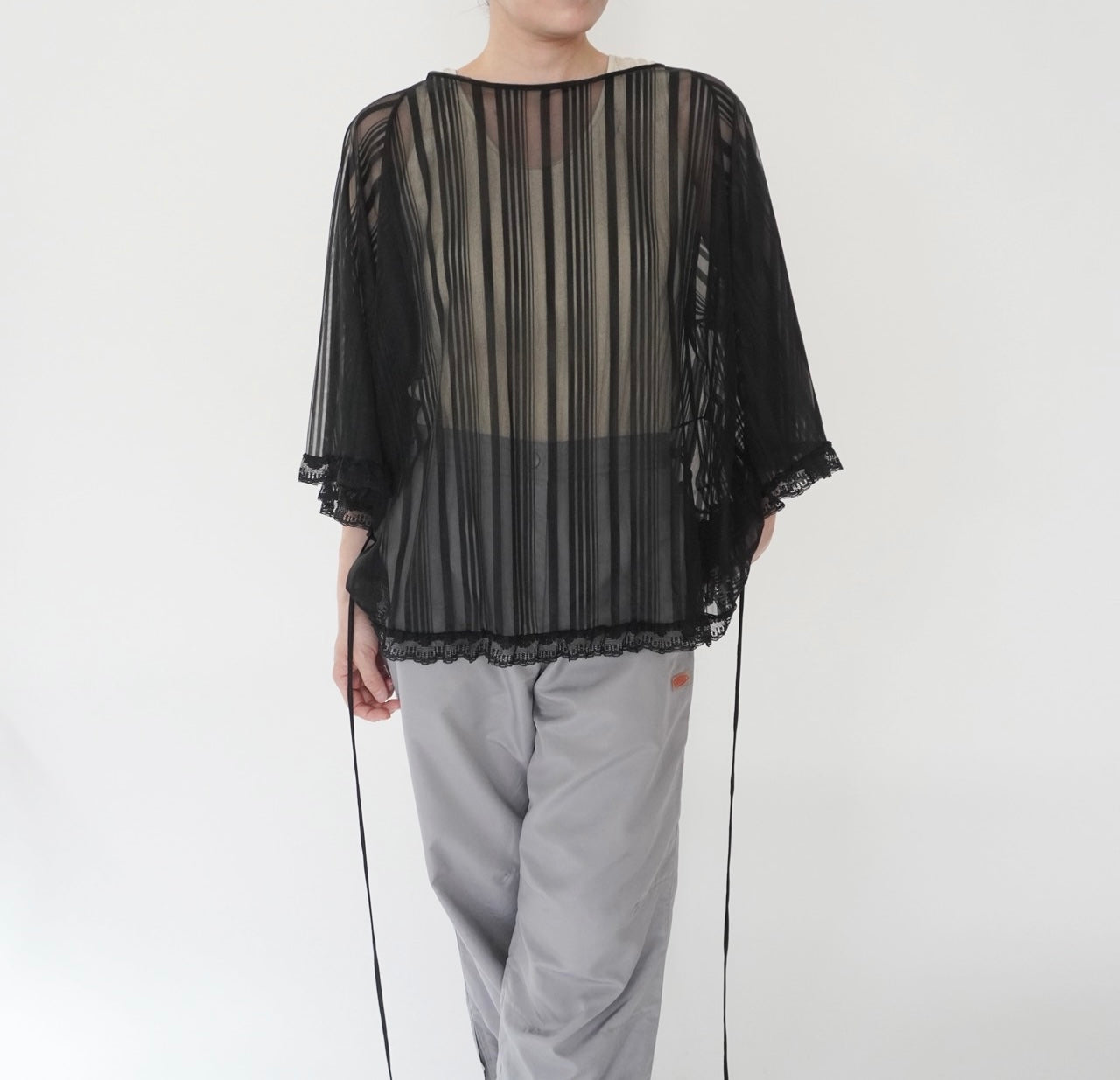 90s Sheer Lace Design Blouse