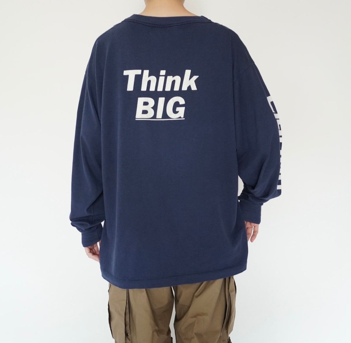 90s Long Sleeves Printed T-shirt Made in USA