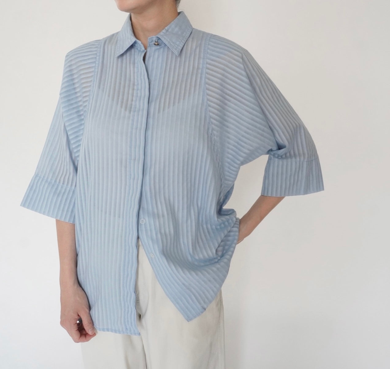 90s Striped Blue Shirt