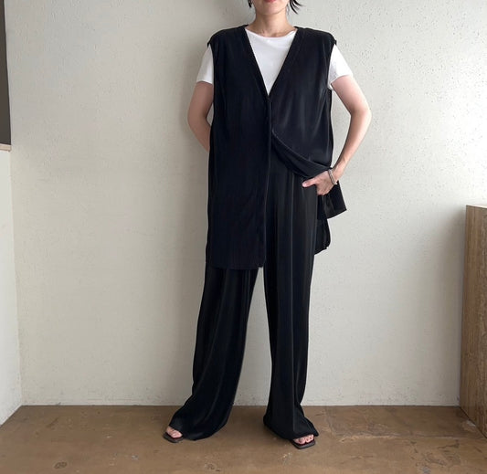 90s Pleated Design Two-Piece