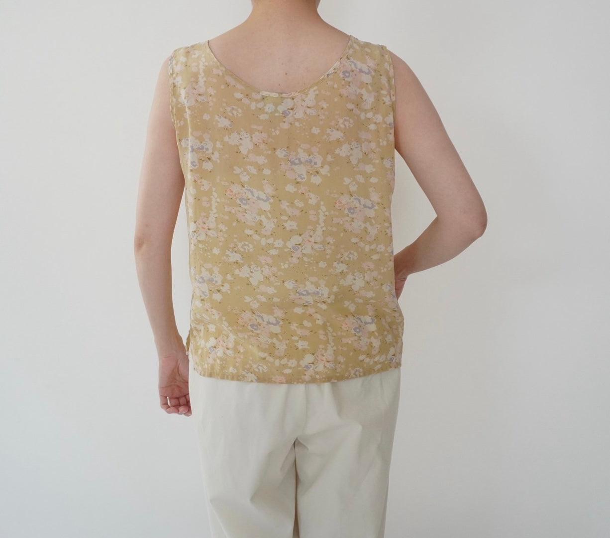 90s Floral Print Silk Top