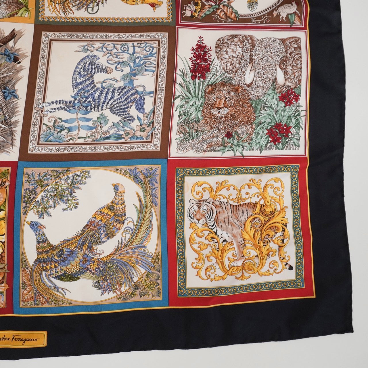 "Salvatore Ferragamo"Silk Scarf Made in Italy