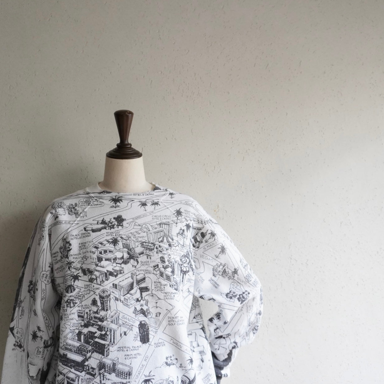 90s Printed Sweater Made in USA