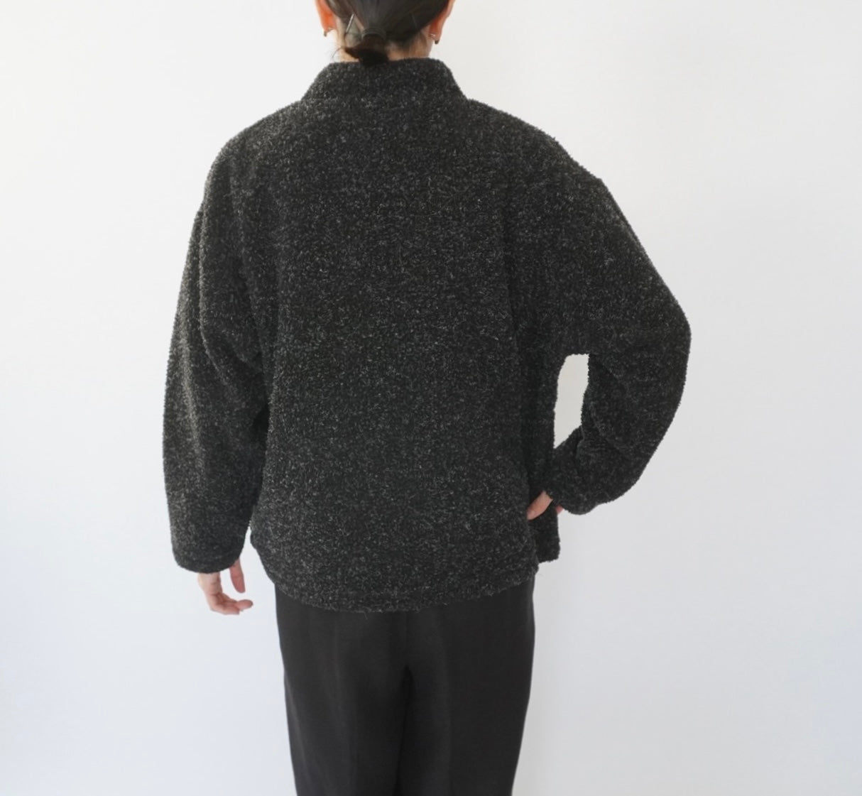 90s Black x White  Fleece Top