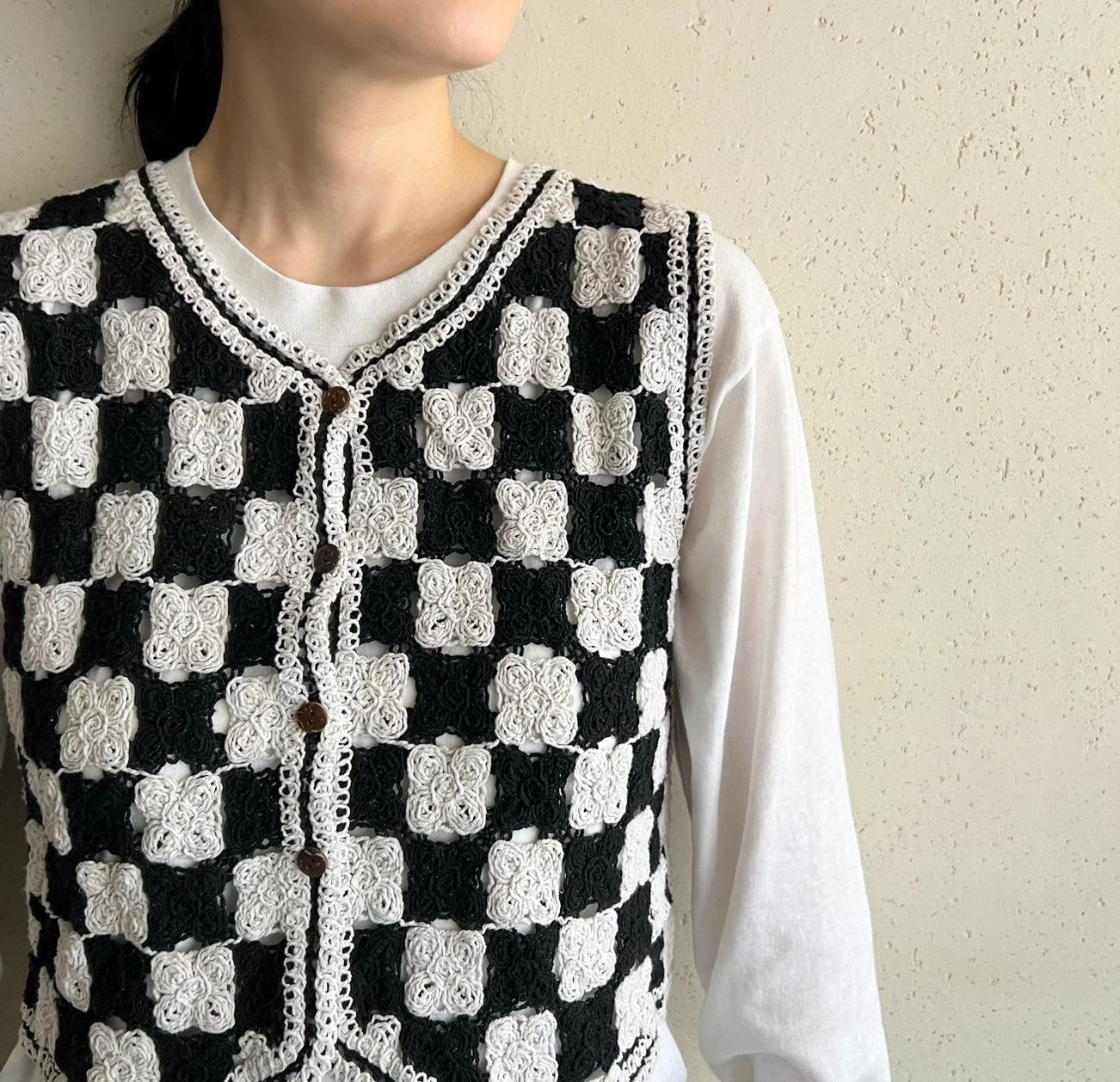 90s Black x White Knit Vest