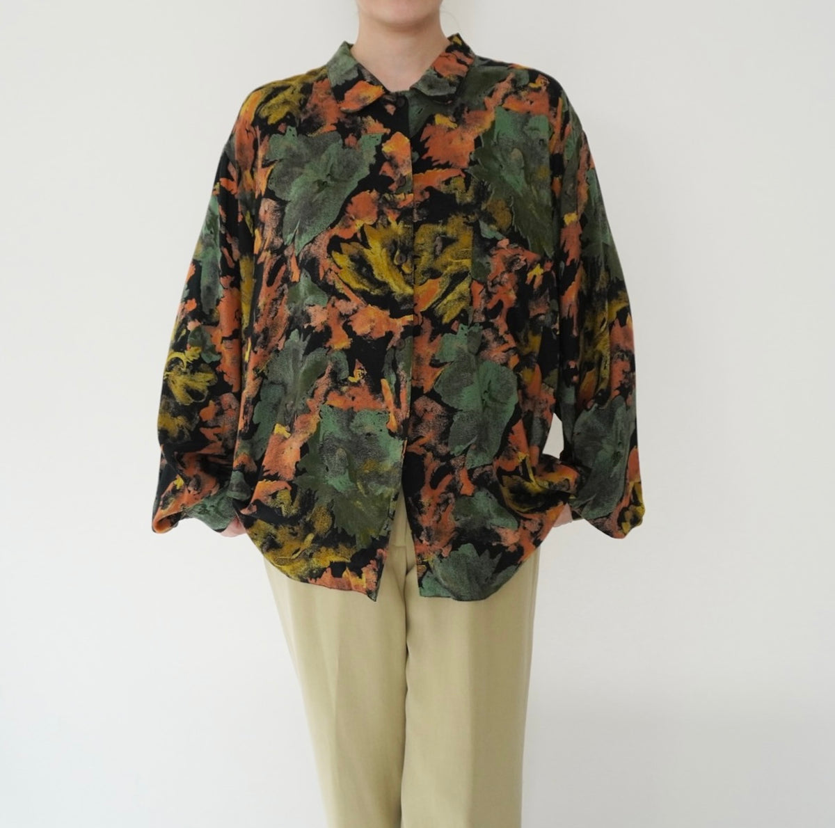 90s EURO Printed Shirt