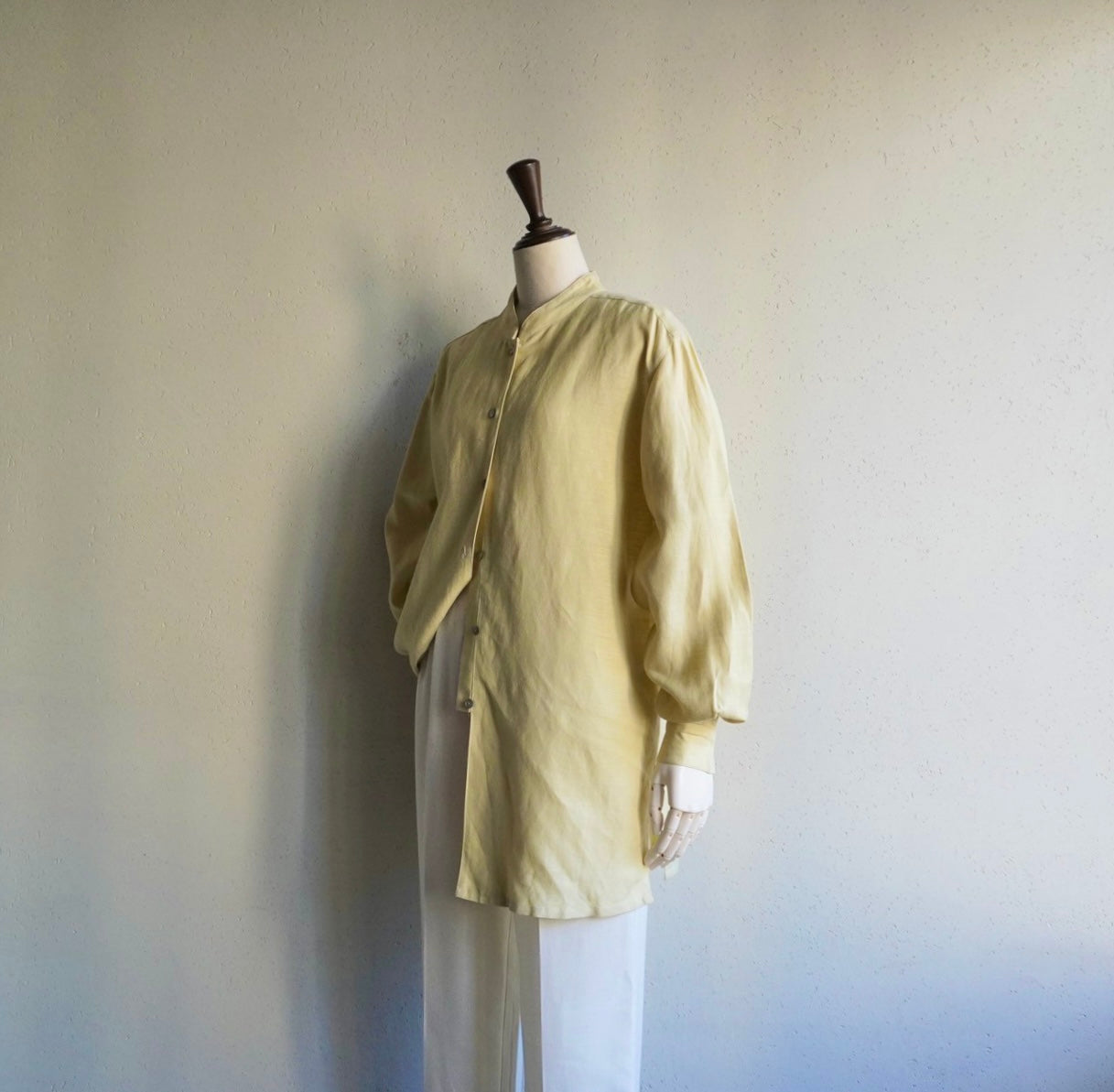 90s Design Linen Shirt