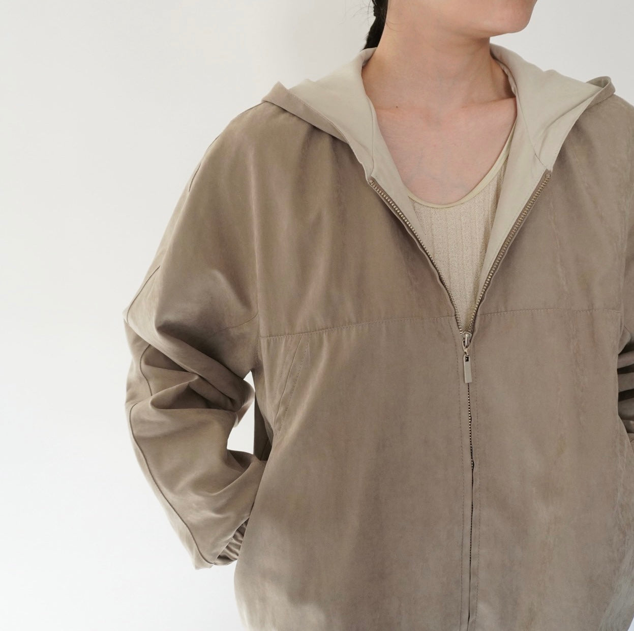 90s Hooded Light Jacket