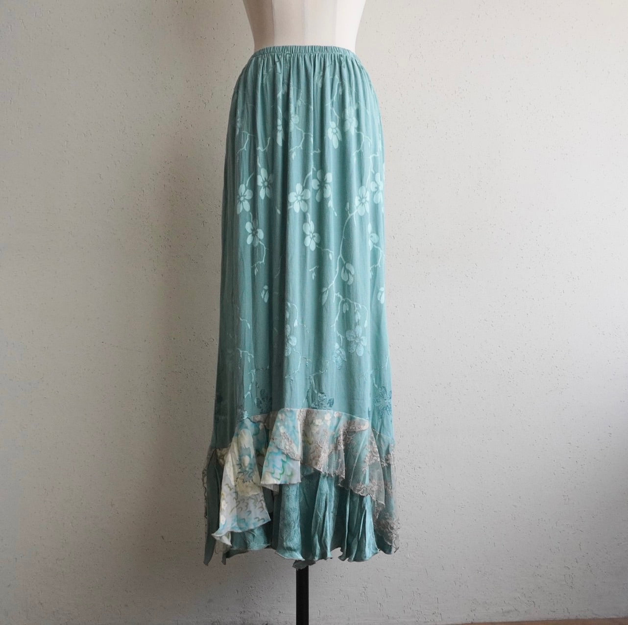 80s Lace Design Skirt Made in USA