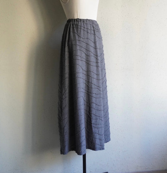 90s Wavy Design Skirt