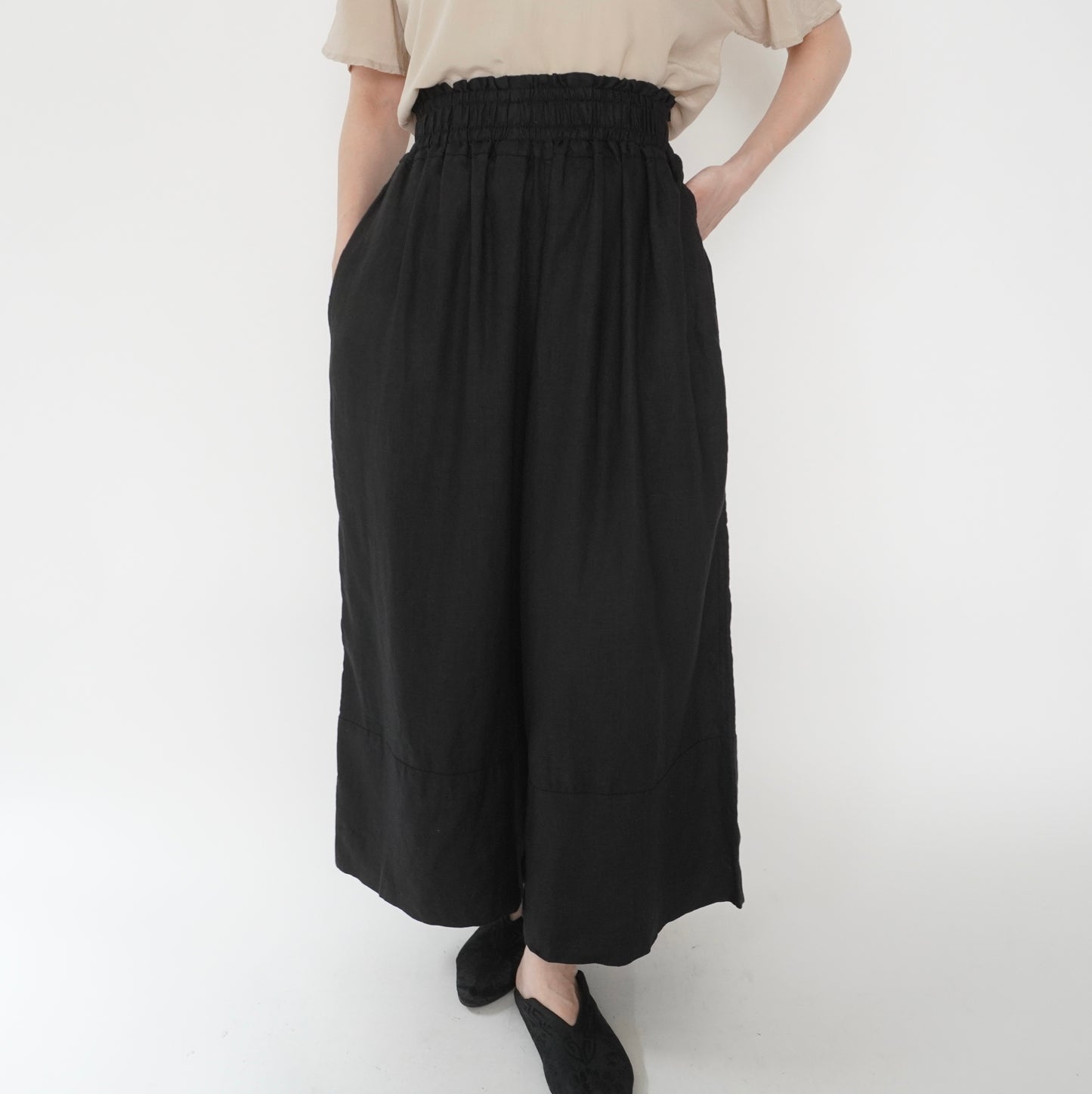 Cropped Wide Pants