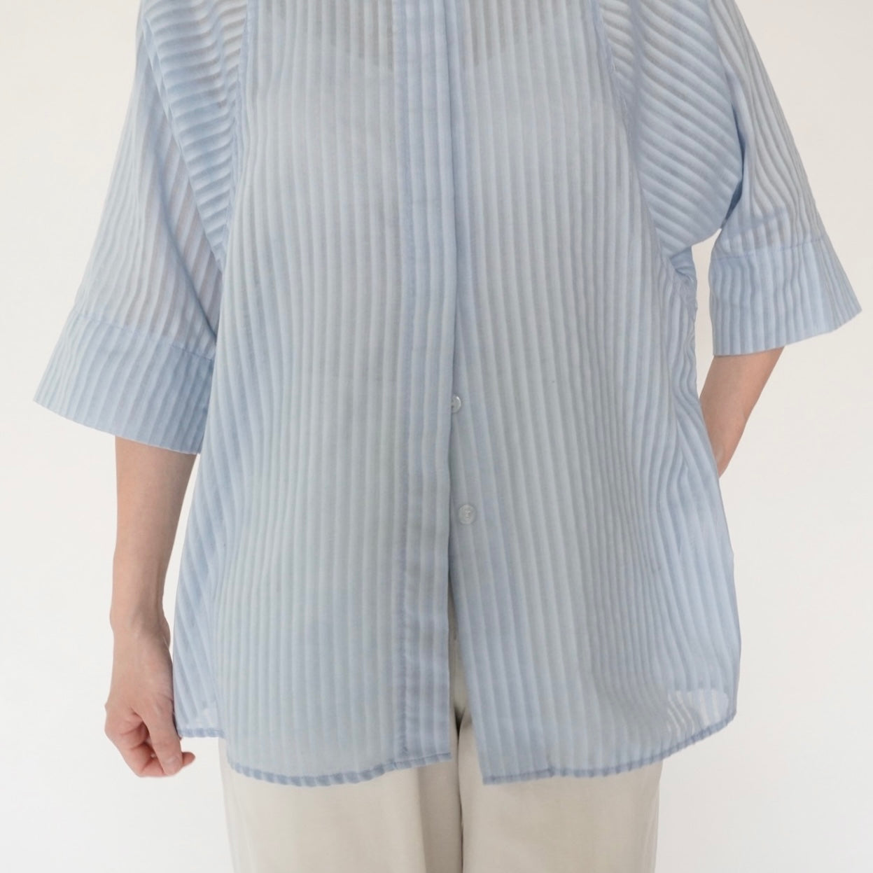 90s Striped Blue Shirt